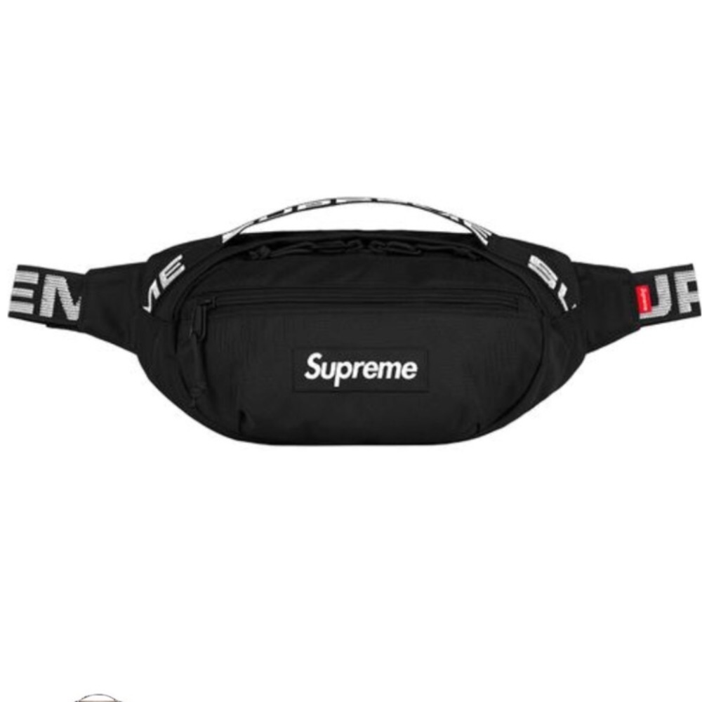 Sold out Supreme fannypack bag&sticker included